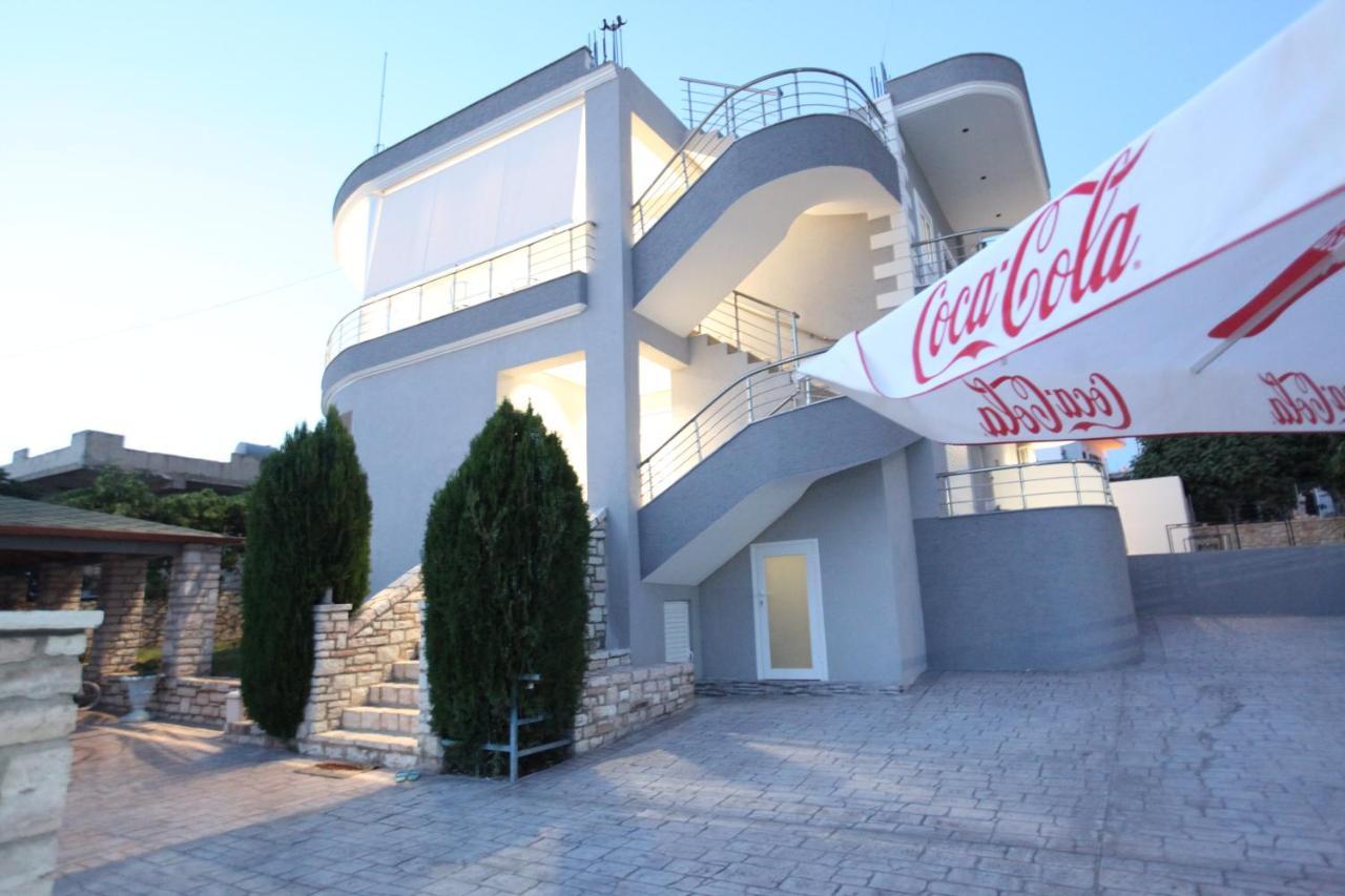 Vila Neli Ksamil Bagian luar foto